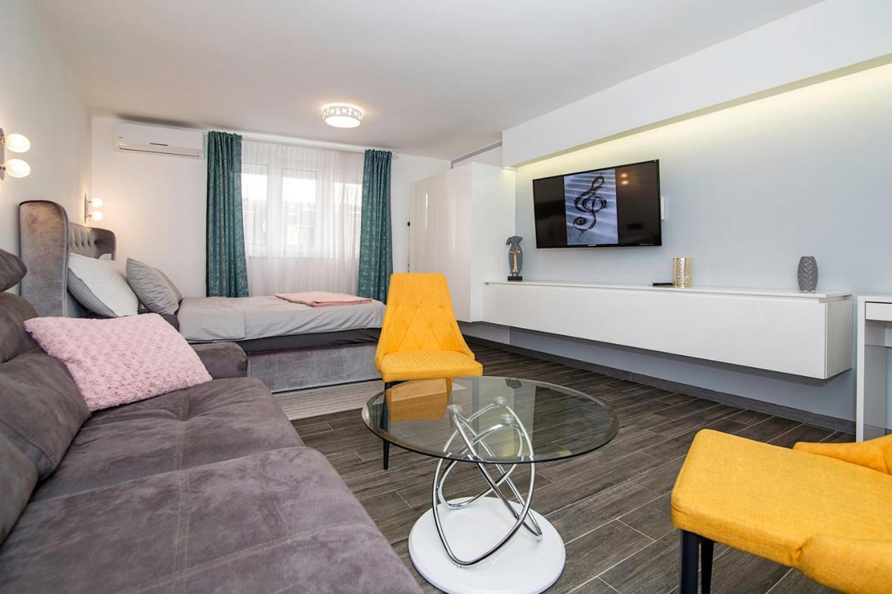 City Center Apartment Belgrade Luaran gambar